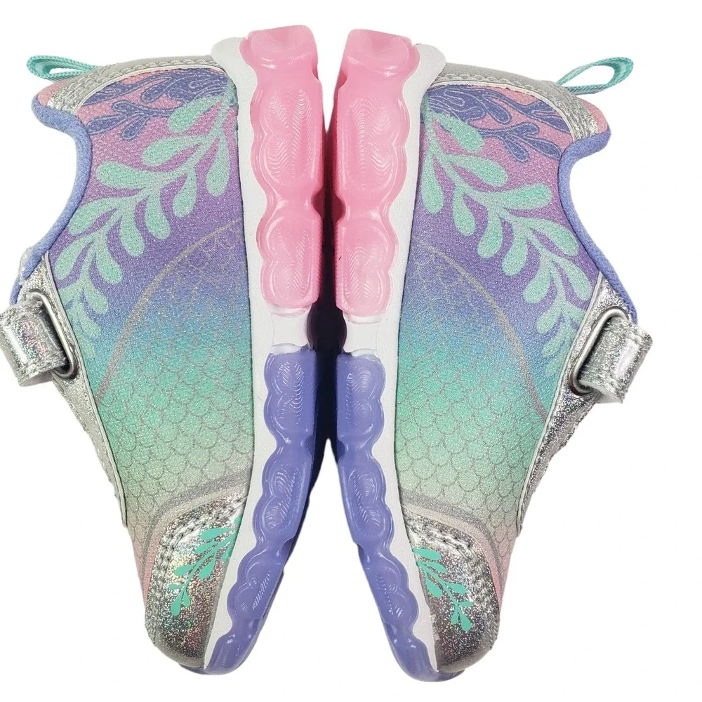 Disney Girls' Mermaid Shoes - Laceless LED Light Up Shoes Pink Size 6 (15cm) New